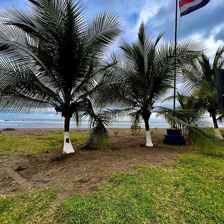 مبيت وإفطار باريتا Cabinas Playa Bandera المظهر الخارجي الصورة